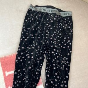 Victoria’s Secret XS Black Velvet Lounge Legging with Glitter Stars and Moon